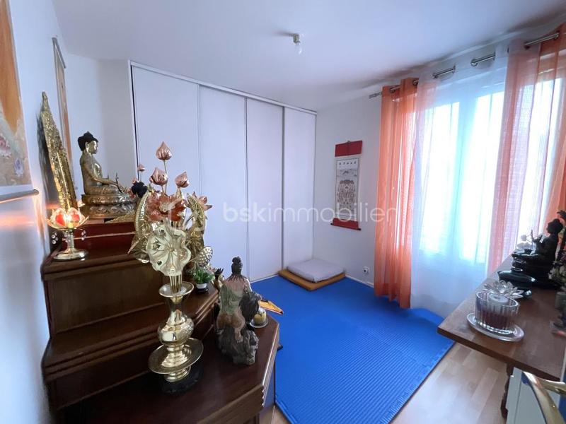 Maison - 93 m² - 4 pièces