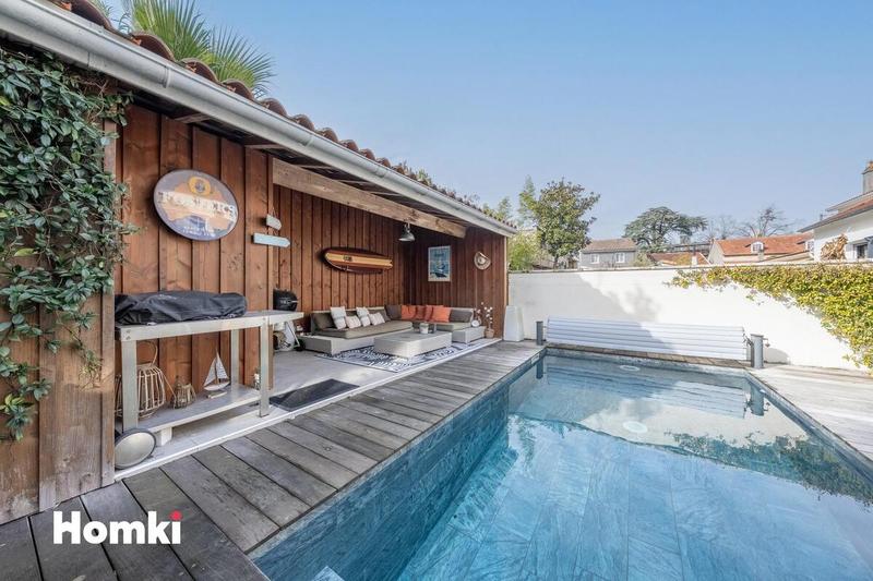 Maison - 134 m² - 6 pièces