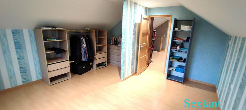 Maison - 174 m² - 7 pièces