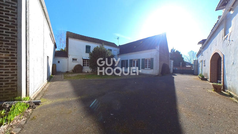 Longère - 340 m² - 6 pièces