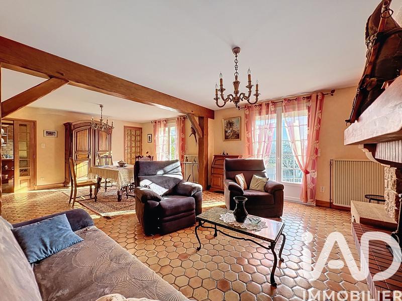 Maison - 164 m² - 7 pièces