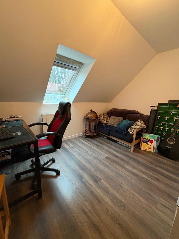 Maison traditionnelle - 93 m² - 5 pièces