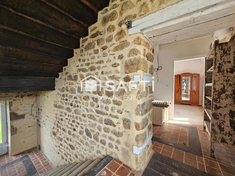 Maison - 300 m² - 8 pièces