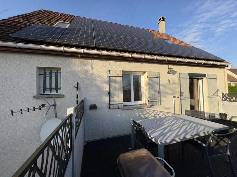 Maison - 98 m² - 6 pièces