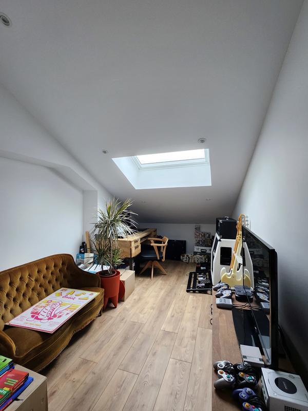 Loft - 96 m² - 5 pièces