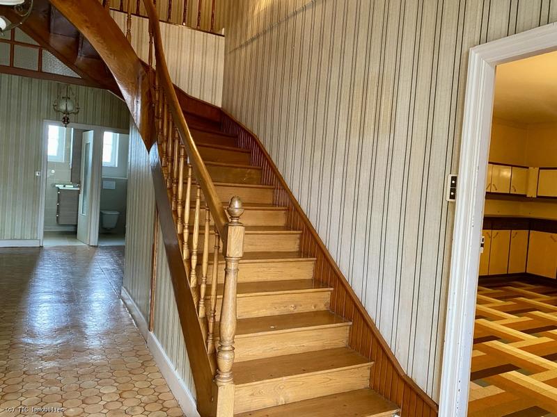 Corps de ferme - 210 m² - 7 pièces