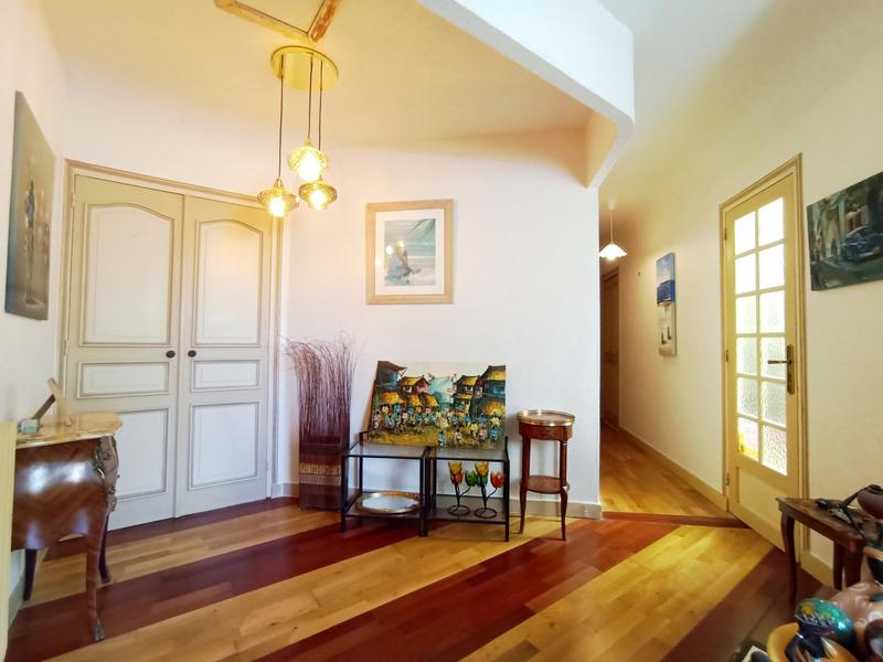 Maison - 158 m² - 7 pièces
