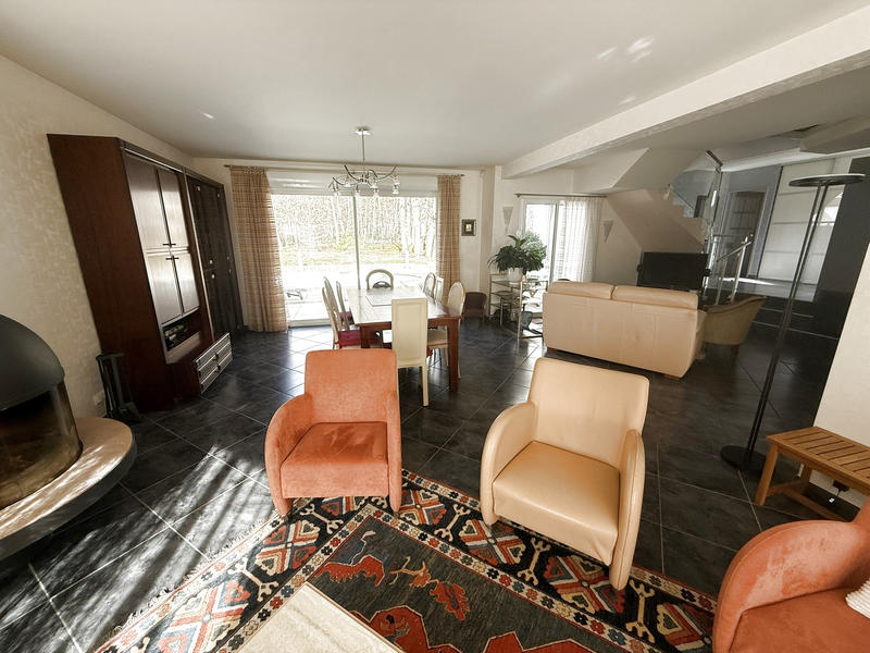 Villa - 215 m² - 7 pièces