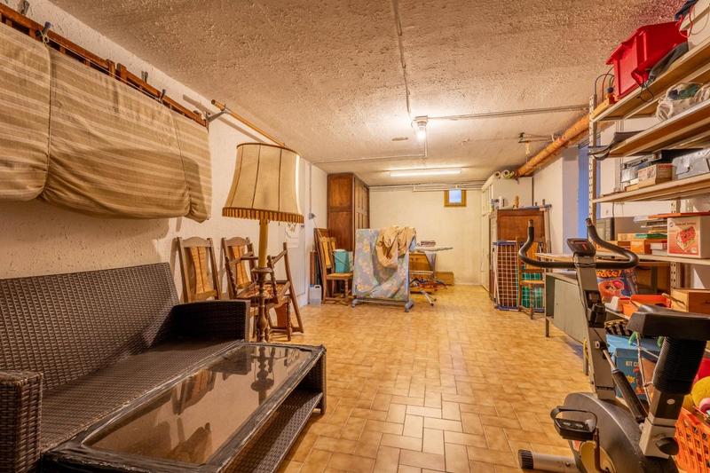 Maison - 180 m² - 6 pièces