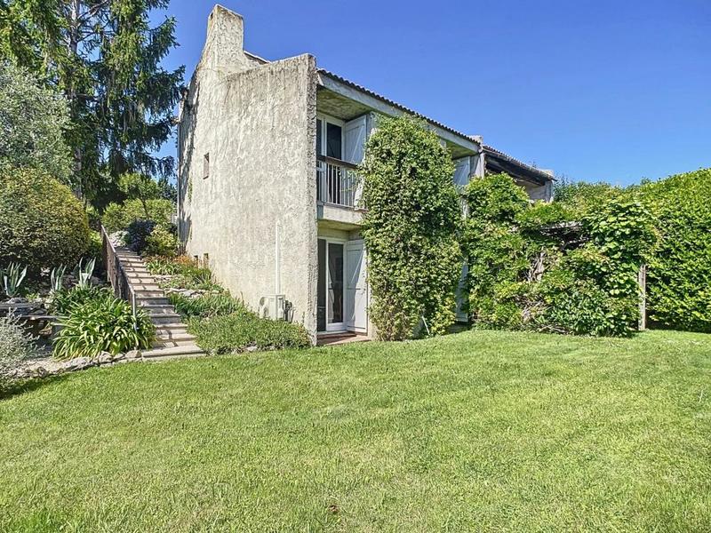 Maison - 156 m² - 4 pièces