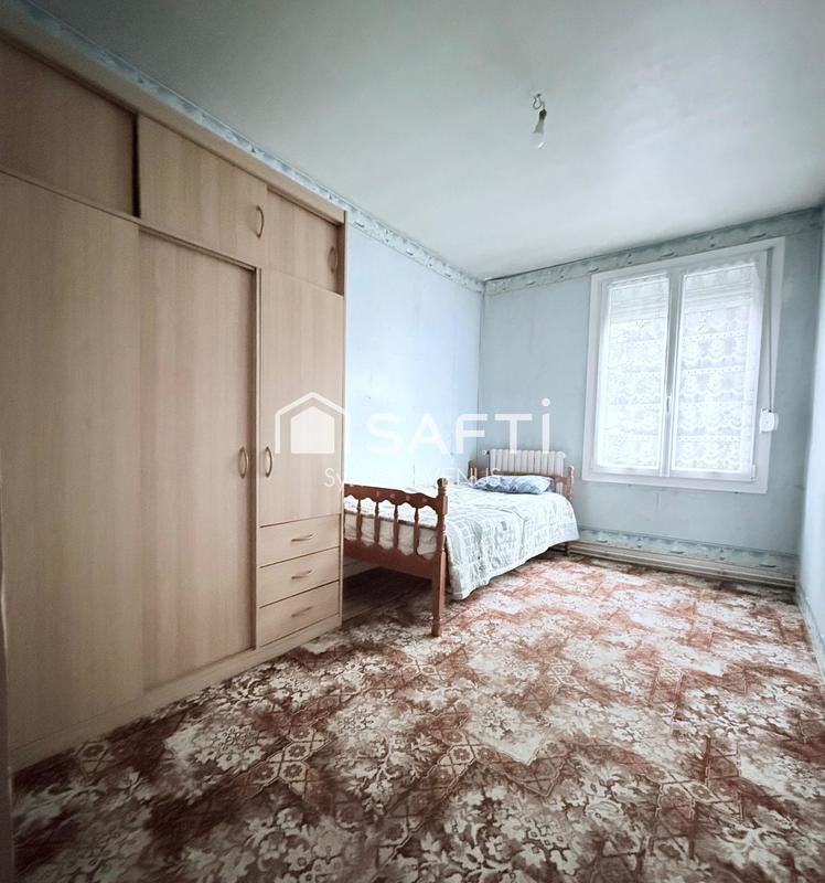 Maison - 201 m² - 7 pièces