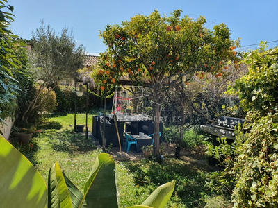 Appartement - 90 m² - 3 pièces