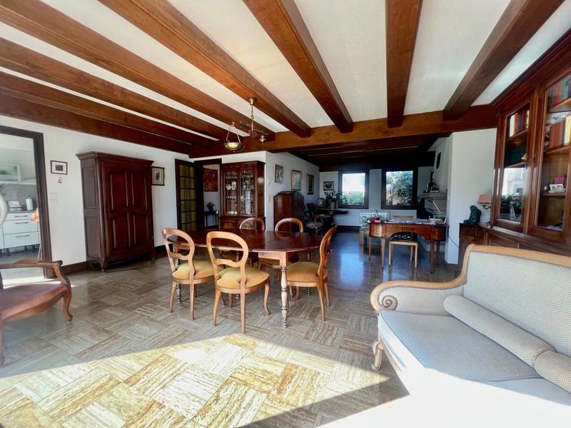 Maison d'architecte - 178 m² - 6 pièces