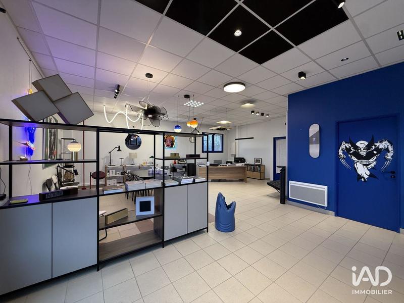 Local commercial - 200 m²