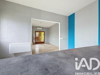 Maison - 77 m² - 4 pièces