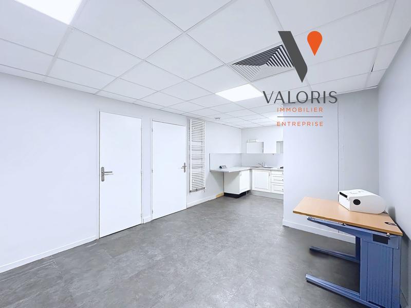 Bureau - 288 m² - 9 pièces