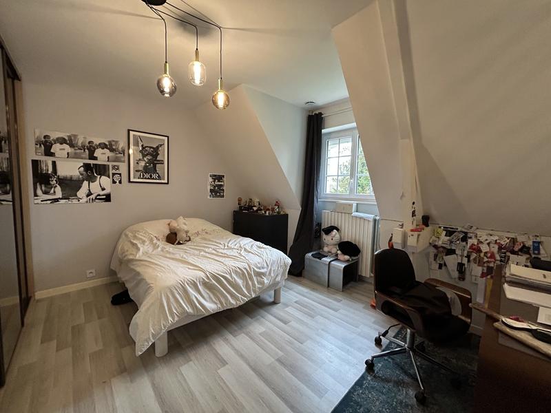 Maison - 197 m² - 6 pièces