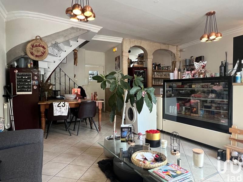 Local commercial - 201 m²