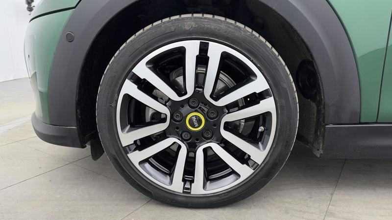 Mini 3 portes Hatch Electric F56 Bev Lci Cooper se 184 ch Edition Premium Plus