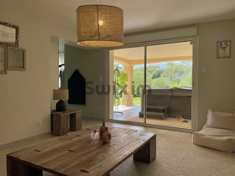 Villa - 187 m² - 5 pièces