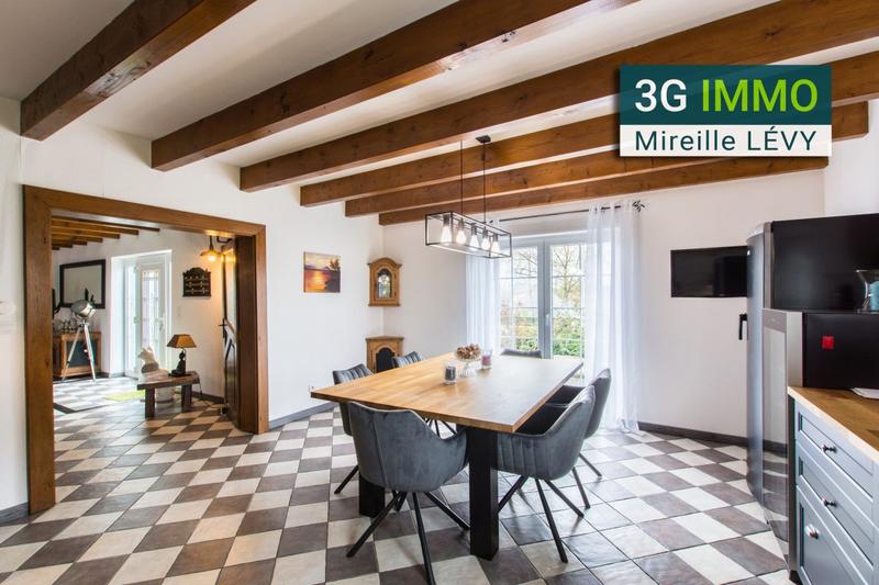 Maison - 199 m² - 5 pièces