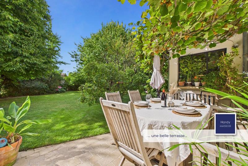 Maison - 142 m² - 7 pièces