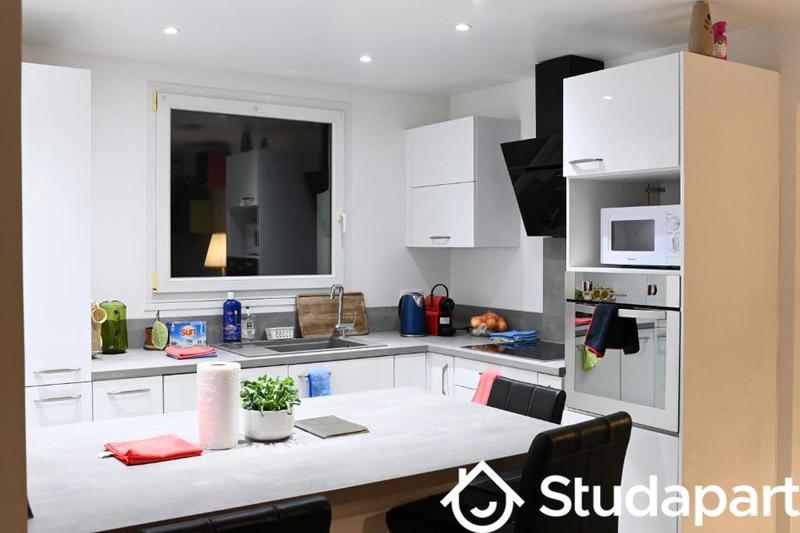 Appartement - 60 m² - 3 pièces