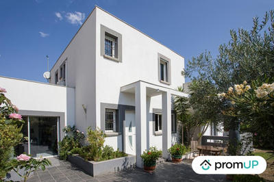 Maison contemporaine - 150 m² - 6 pièces