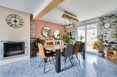 Maison - 180 m² - 6 pièces