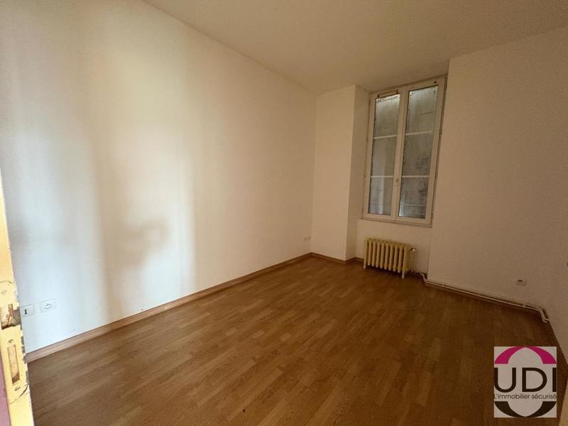 Immeuble - 200 m² - 7 pièces