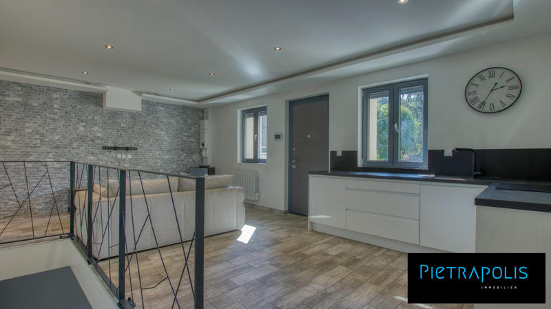 Maison - 72 m² - 3 pièces