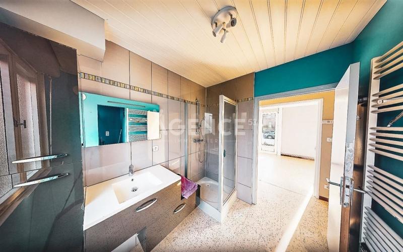 Maison - 165 m² - 6 pièces