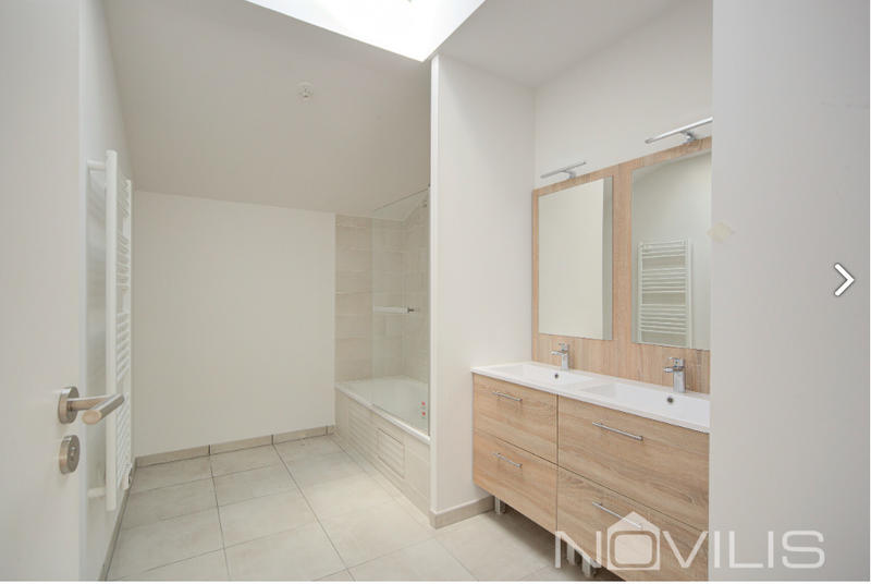 Appartement - 101 m² - 5 pièces