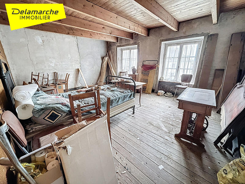 Maison - 186 m² - 9 pièces