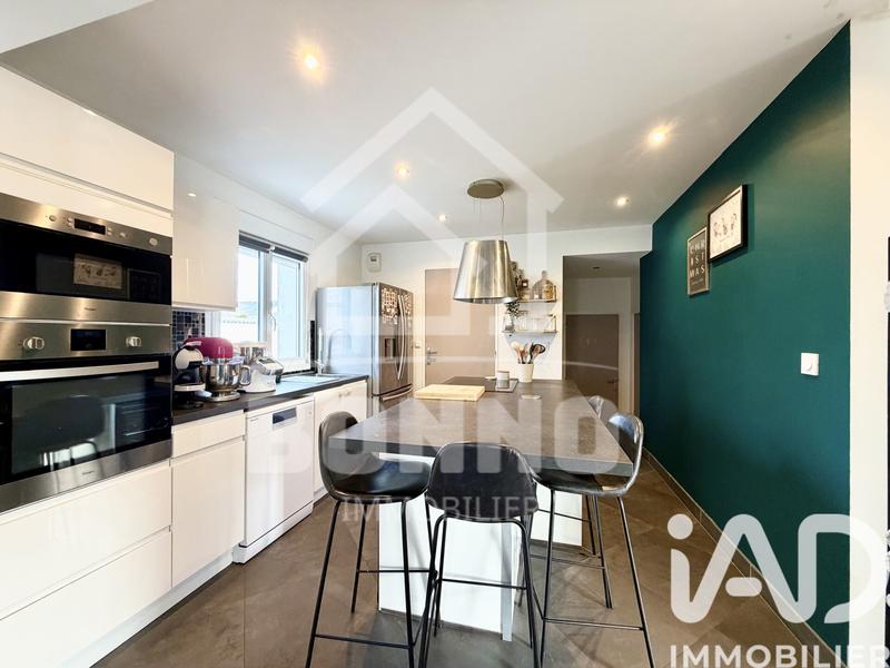 Maison - 126 m² - 5 pièces