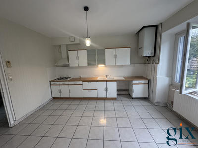 Maison - 128 m² - 6 pièces