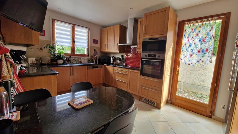 Maison - 148 m² - 7 pièces