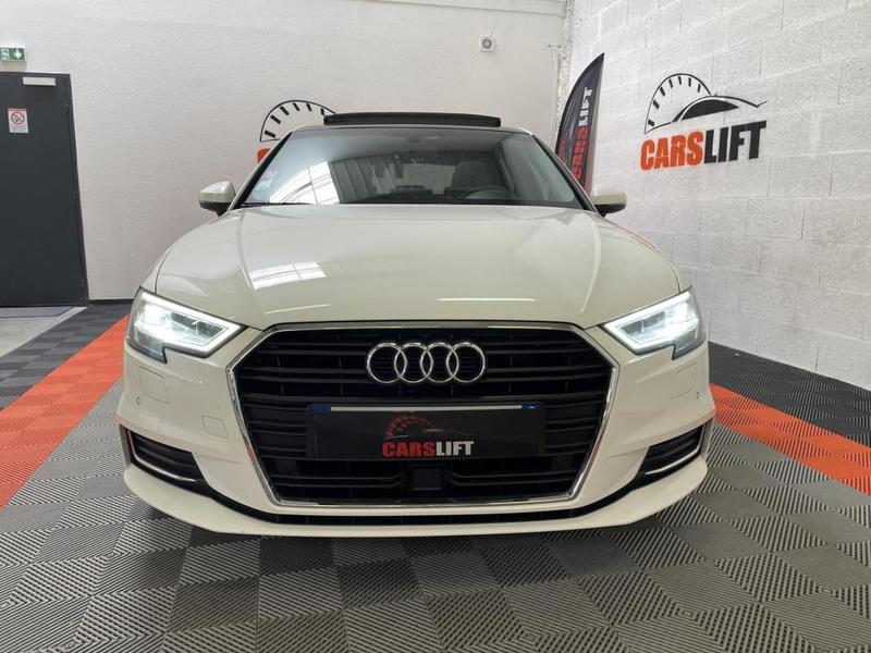 Audi A3 35 Tfsi 150 Ch s-Tronic7 Design Luxe Toit Ouvrant - Garantie 6 mois
