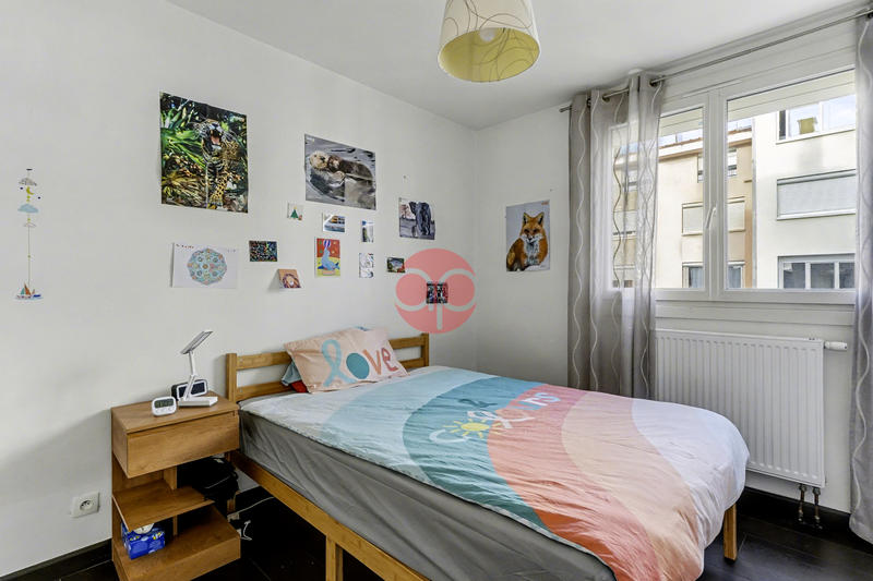 Appartement - 102 m² - 4 pièces