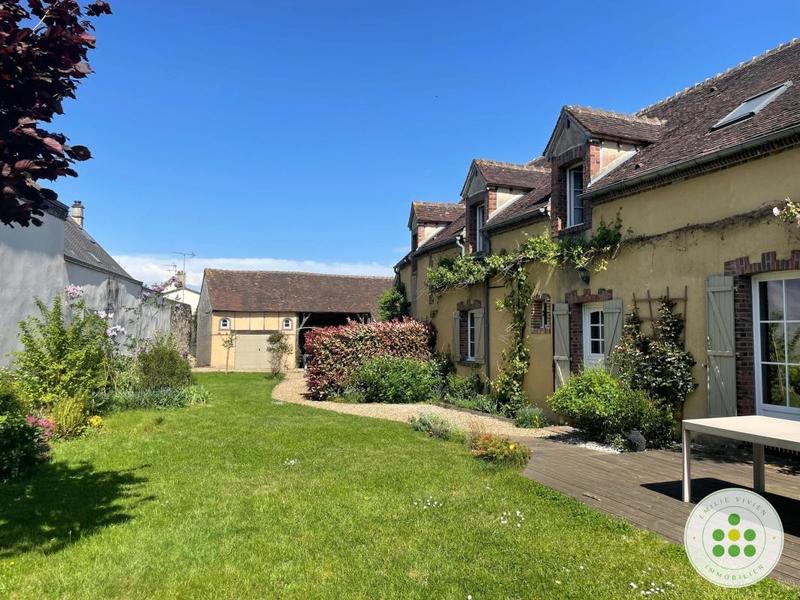 Longère - 234 m² - 6 pièces