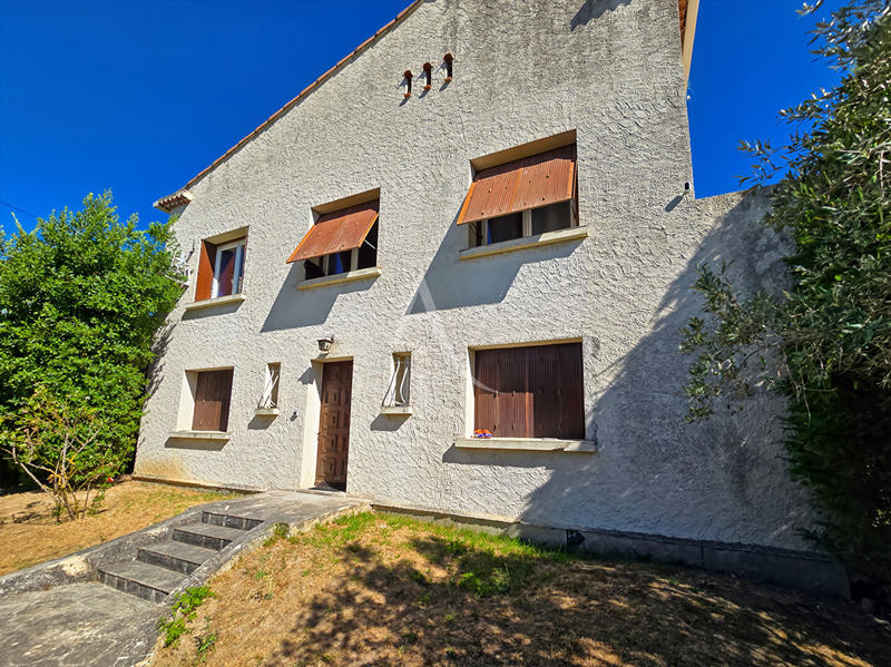 Villa - 160 m² - 5 pièces