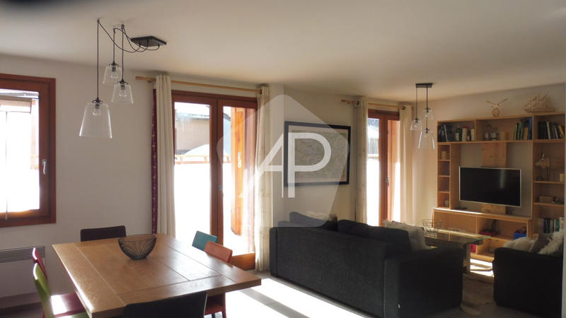 Appartement - 91 m² - 4 pièces