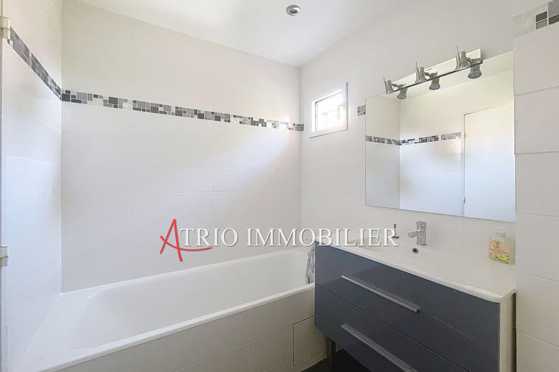 Maison - 101 m² - 5 pièces