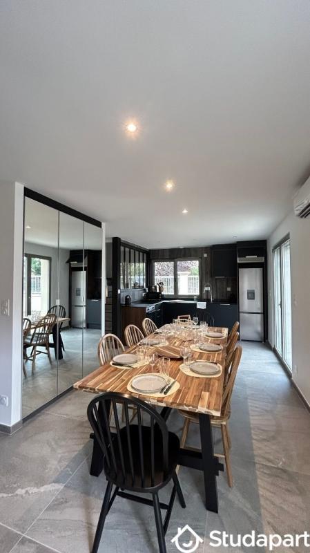 Chambre - 9 m² - 1 pièce