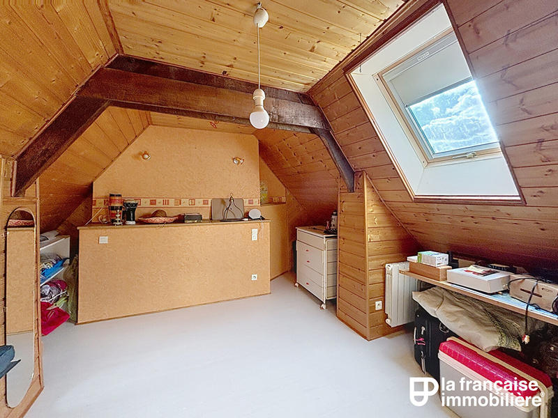 Maison - 96 m² - 5 pièces