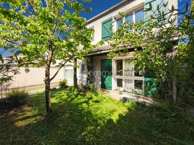 Maison - 101 m² - 6 pièces