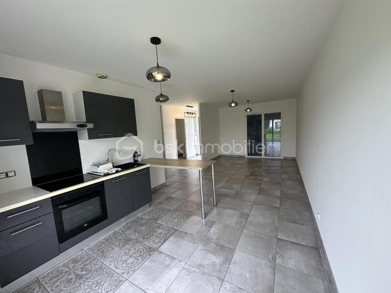 Maison - 86 m² - 4 pièces