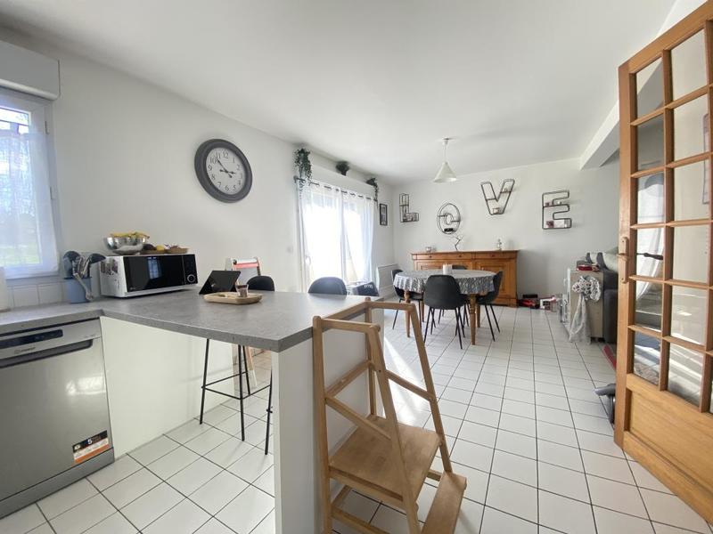 Maison - 95 m² - 4 pièces