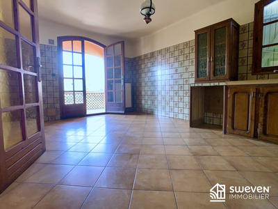 Maison ancienne - 197 m² - 7 pièces