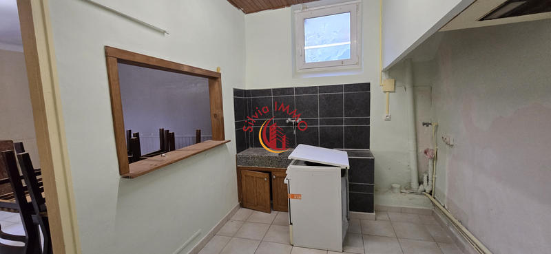 Maison de village - 84 m² - 4 pièces